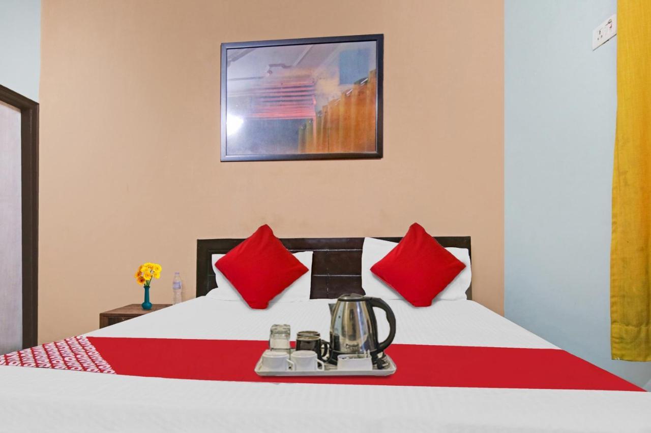 Flagship Hotel Decent Stay Near Pvr Vikaspuri Delhi New Delhi Exterior foto
