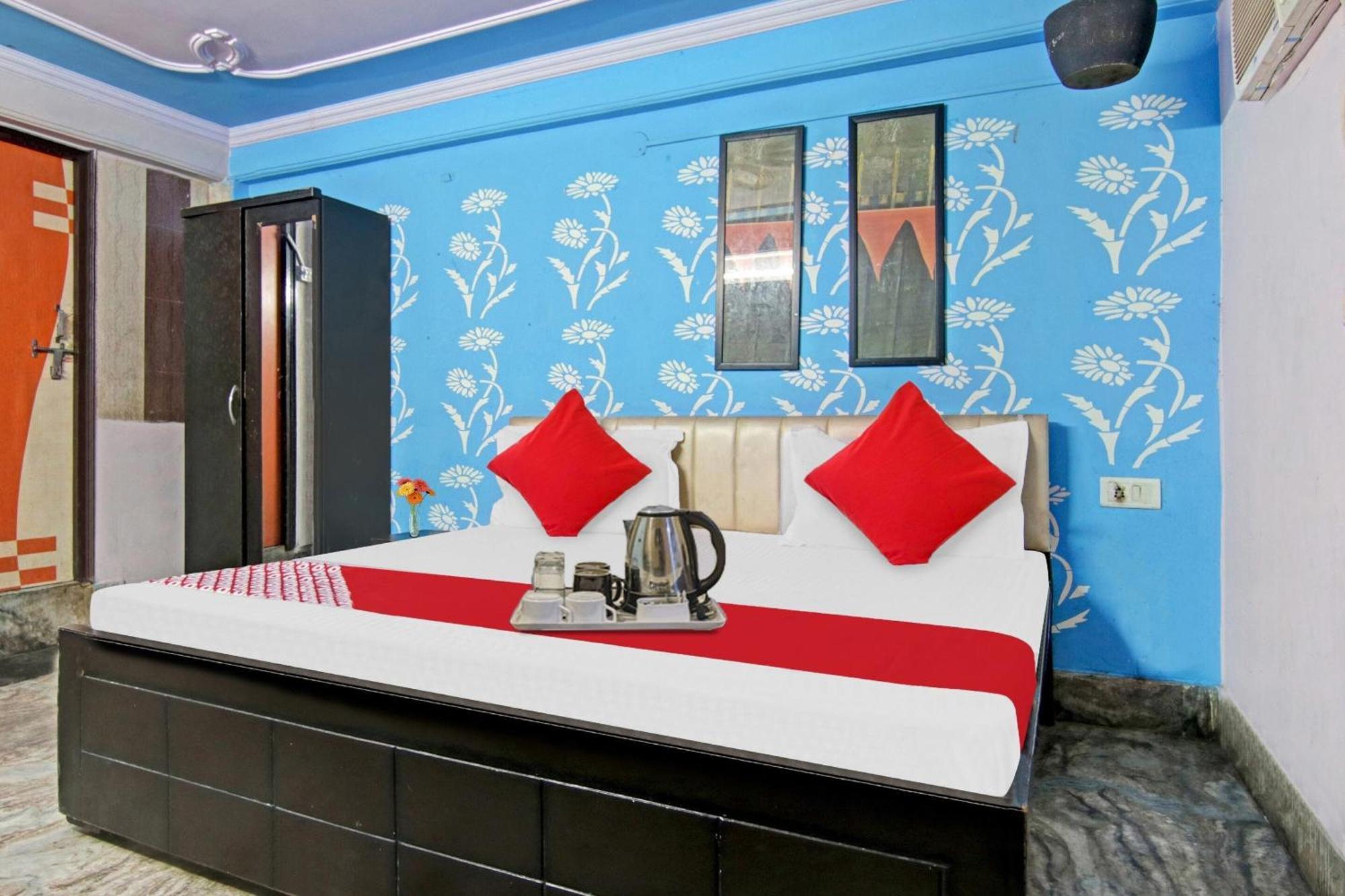 Flagship Hotel Decent Stay Near Pvr Vikaspuri Delhi New Delhi Exterior foto